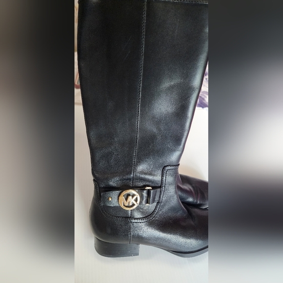 Michael Kors Black Leather Boots - Picture 8 of 9